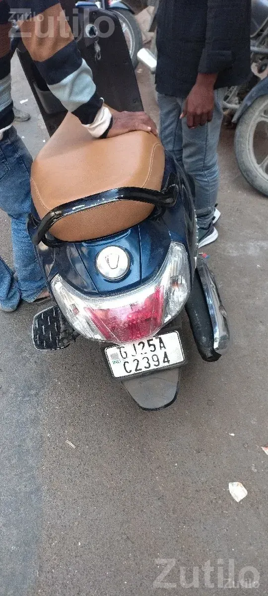 2021 Suzuki Access Scooter in Good Condition - બાઇક્સ - ખંભાળિયા - Image 3