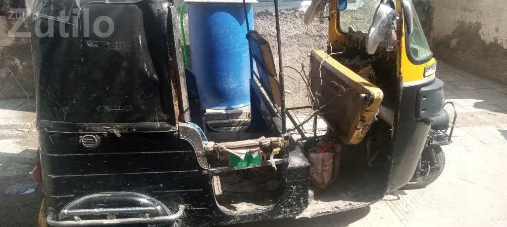 Bajaj RE 2016 Auto Rickshaw - ઓટો રિક્ષા - વેરાવળ - Image 2