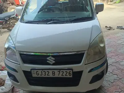 વેચવાની છે વેચવાની છે