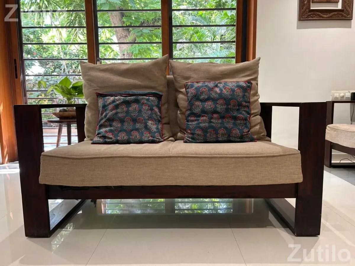 Sofa set 3+2+1 - Sofa Sets & Couches - Ahmedabad City - Image 2