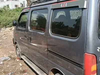 Maruti Eco Van with Roof Carrier Maruti Eco Van with Roof Carrier