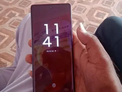 Moto G85 5G AMOLED Display Phone Moto G85 5G AMOLED Display Phone