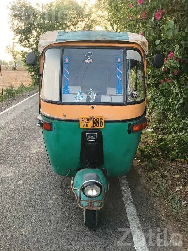 Bajaj 2 Stroke Auto Rickshaw 2012 - Auto Rickshaws - Dehgam - Image 4