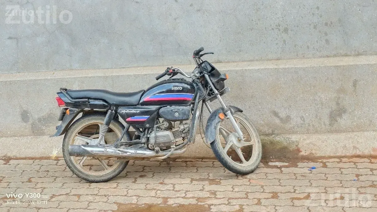 Hero Splendor 2020 Carburetor Bike - Bikes - Ghogha - Image 1