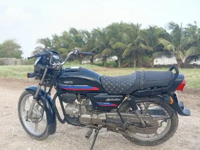 2019 Hero Splendor Bike with New Tyres 2019 Hero Splendor Bike with New Tyres