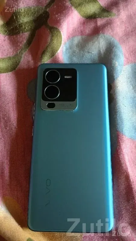 Vivo Full Screen Smartphone Black - Mobile Phones - Una - Image 3