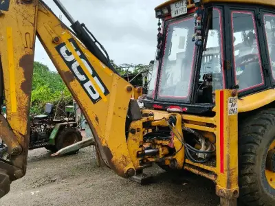 JCB Backhoe Loader 2010 Model for Sale JCB Backhoe Loader 2010 Model for Sale