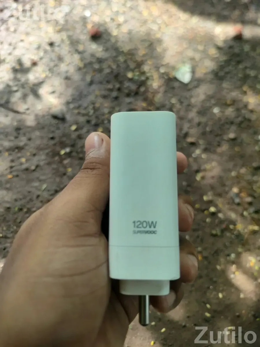 Oneplus 125W Supervocc Adapter - ઇલેક્ટ્રોનિક ઍક્સેસરીઝ - સુરત શહેર - Image 2