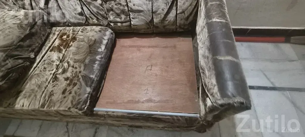 Iron and Wooden Sofa Set - Sofa Sets - Rajkot City - Image 2