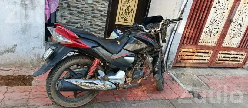 2009 Commuter Bike Black and Red - બાઇક્સ - ભાવનગર શહેર - Image 3