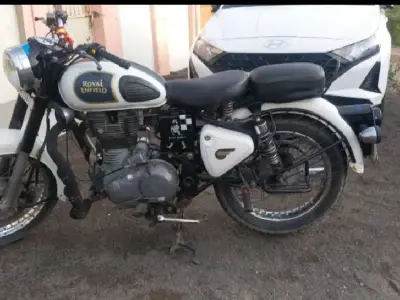 Royal Enfield Classic 350 2015 Used Bike Royal Enfield Classic 350 2015 Used Bike