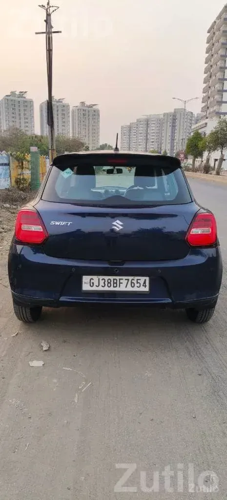 Maruti Suzuki Swift 2023 CNG Blue - Cars - Rajkot City - Image 3