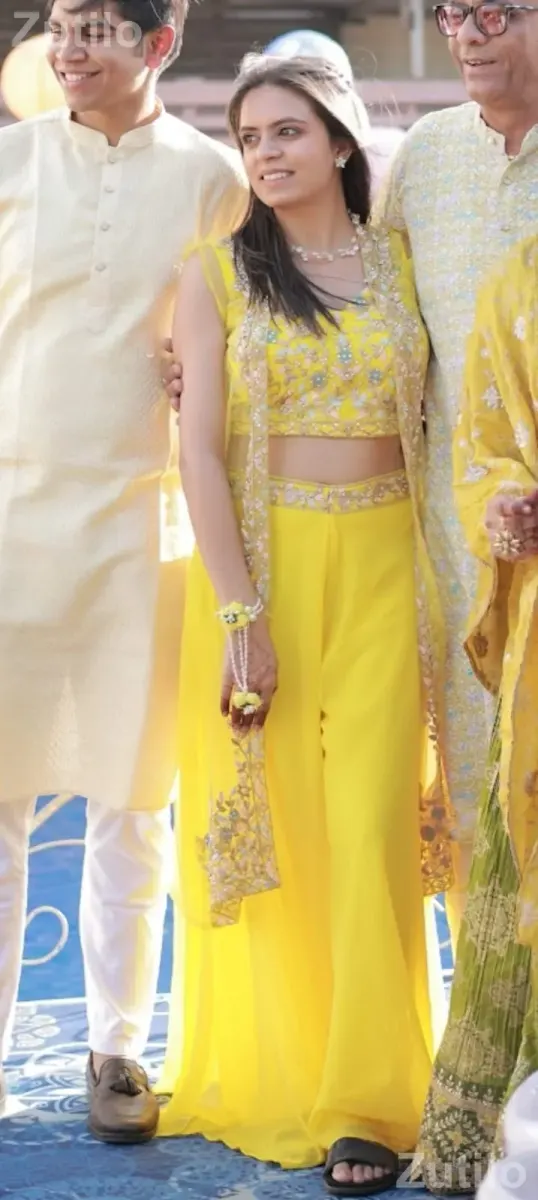 haldi palazzo crop top shrug - મહિલાઓના કપડા - વડોદરા શહેર - Image 1
