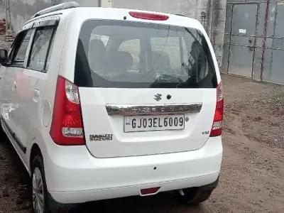 2012 Maruti Suzuki Wagon R VXi CNG White 2012 Maruti Suzuki Wagon R VXi CNG White