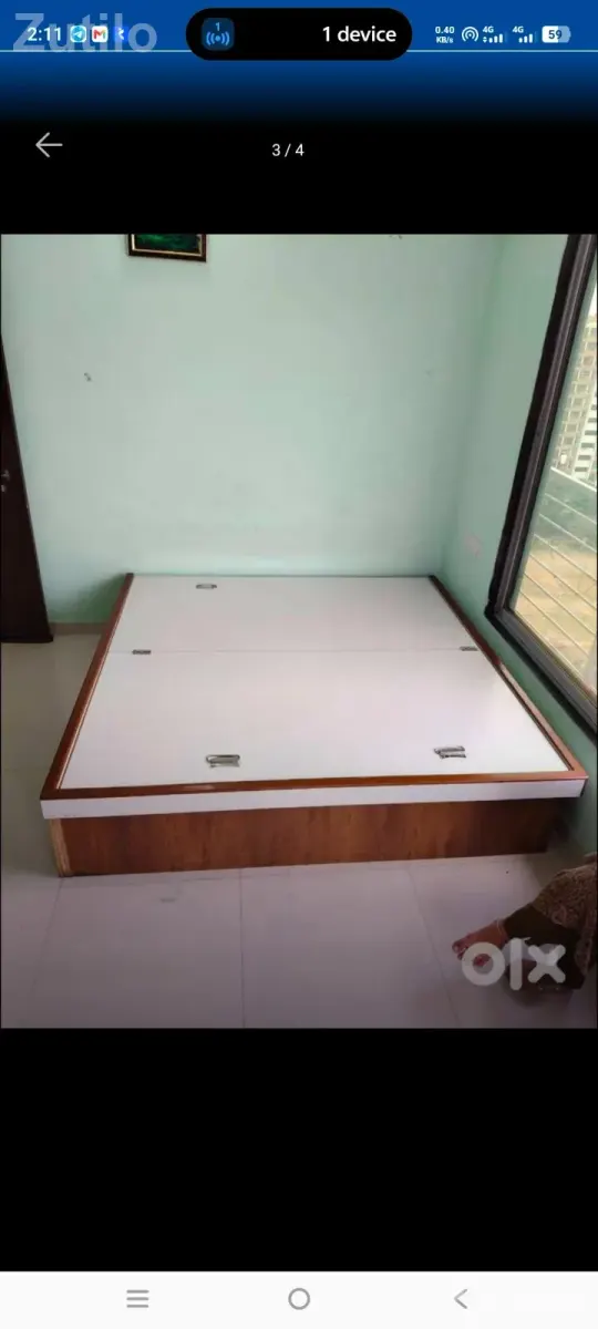 Queen Size Bed with Dressing Table - પાંખા અને ગાદી - સુરત શહેર - Image 4
