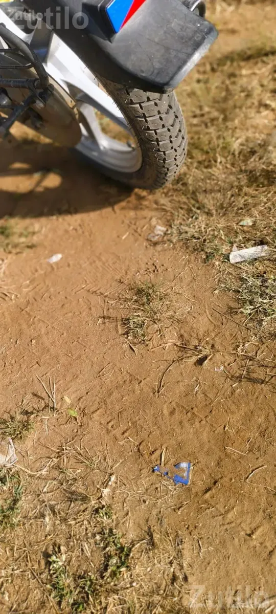 હીરો સ્પેન્ડલ શોરૃમ કન્ડિશન - Bikes - Palanpur - Image 3