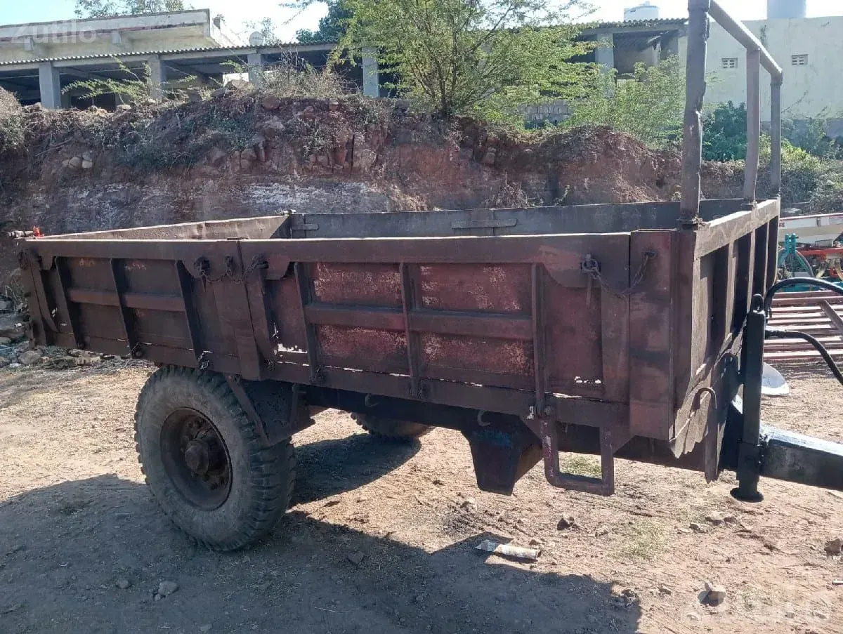Used Heavy Duty Tractor Trolley 2011 - અન્ય ઔદ્યોગિક વસ્તુઓ - કલ્યાણપુર - Image 2