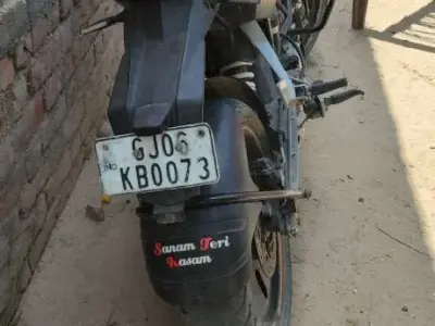 KTM Duke 2016 with GJ06 Registration KTM Duke 2016 with GJ06 Registration