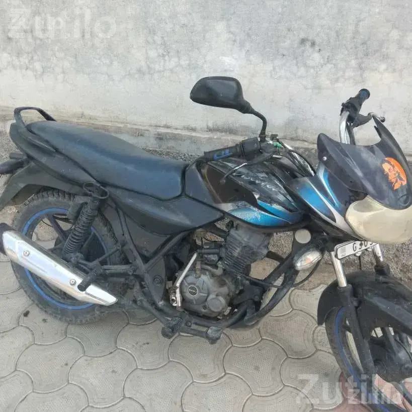 2011 Bajaj Discover Commuter Motorcycle - બાઇક્સ - ગોંડલ - Image 2