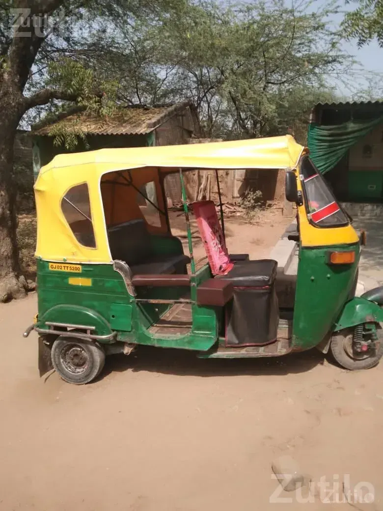 2009 Auto Rickshaw for Sale - Auto Rickshaws - Palanpur - Image 3