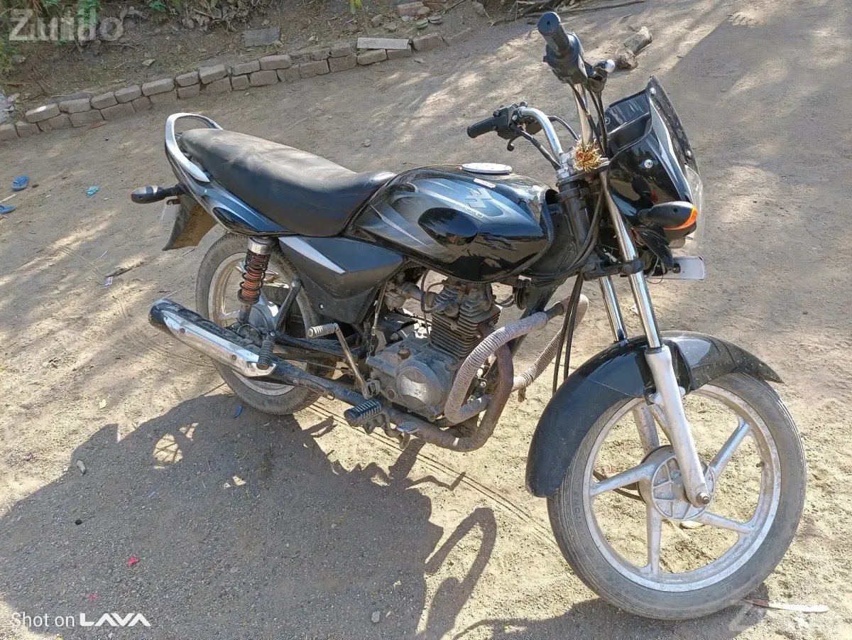 Bajaj Platina Bike in Medium Condition - Bikes - Savarkundla - Image 2