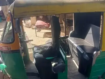 2018 CNG Petrol Auto Rickshaw 2018 CNG Petrol Auto Rickshaw