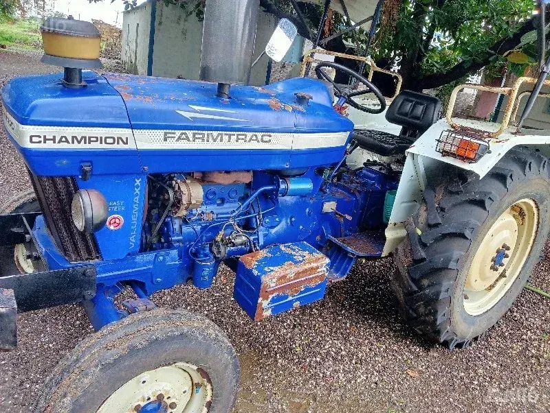 2012model - Tractors - Jasdan Road Area - Image 3