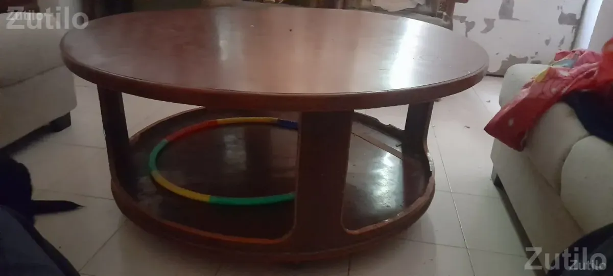 Beautiful Solid Wood Round Table – Timeless Character & Sturdy Design - ડાઇનિંગ ટેબલ અને સેટ - અમદાવાદ શહેર - Image 3