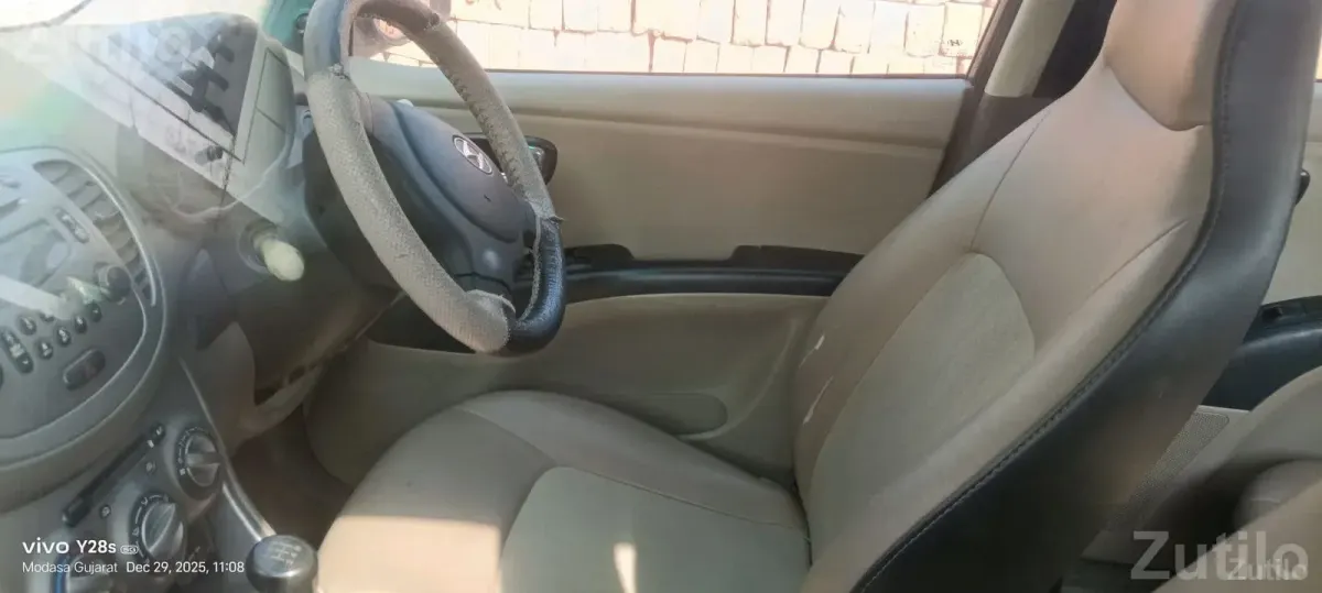 2014 Hyundai i10 Hatchback Car - Cars - Modasa - Image 2