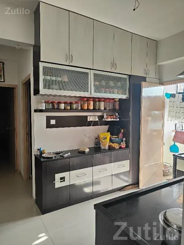 Fully Furnished 2 BHK Flat for Sale - House for Sale - Savli - Image 3
