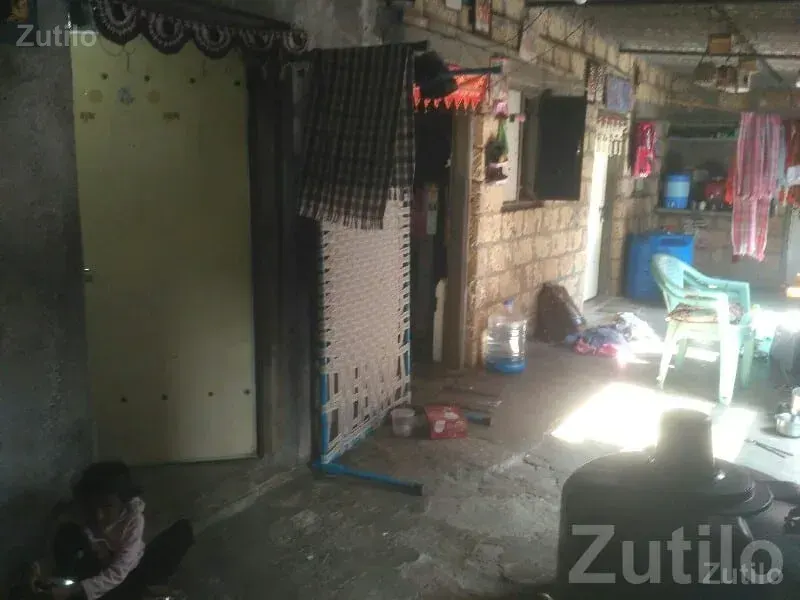 3 Room House for Sale in Upleta - House for Sale - Upleta - Image 3