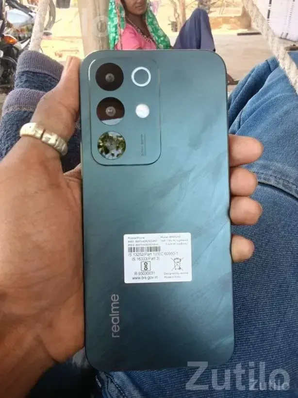 Realme Green Smartphone with Dual Camera - મોબાઇલ ફોન - દાહોદ - Image 5