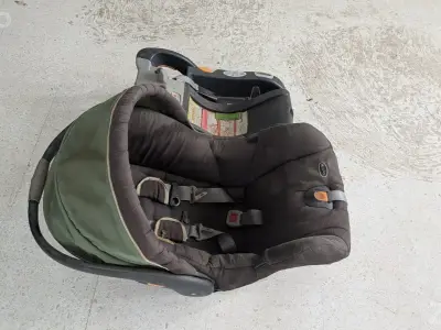 Chicco car seat