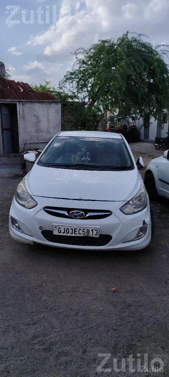 Hyundai Verna Fluidic CNG Sedan - કાર - વલ્લભીપુર - Image 2