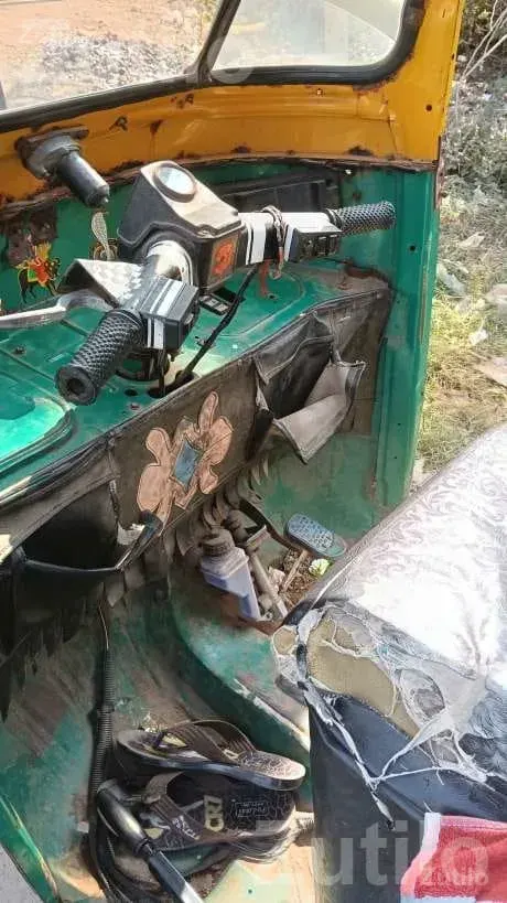 2011 CNG Auto Rickshaw - ઓટો રિક્ષા - સિદ્ધપુર - Image 2