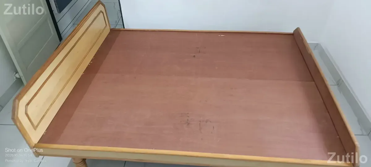Cell double bed with mattress - પલંગ અને ગાદલા - અમદાવાદ શહેર - Image 2