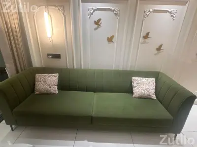 Luxurious premium sofa for living area Luxurious premium sofa for living area