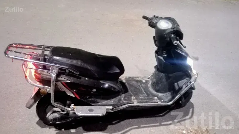 Tunwal Electric Scooter with New Battery - Bikes - Kutiyana - Image 2