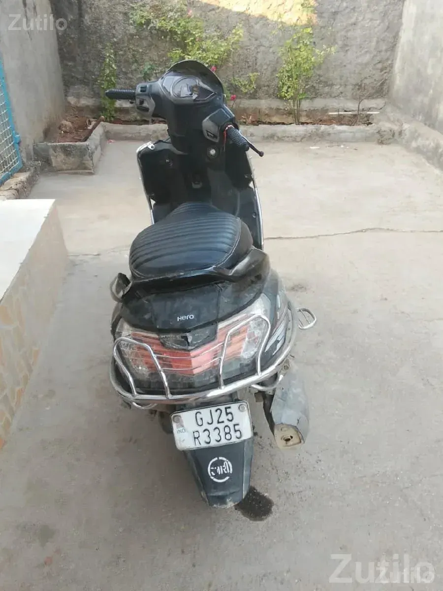 Hero Maestro 2017 Used Scooter for Sale - Bikes - Ranavav - Image 2