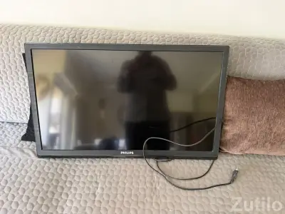Philips TV 32 inch LED Philips TV 32 inch LED