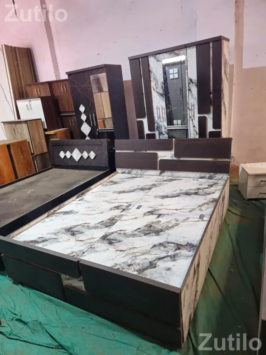 New brand 6 by 4 double bed direct factory wholesale price colour option available - પલંગ અને ગાદલા - દસ્ક્રોઇ - Image 5
