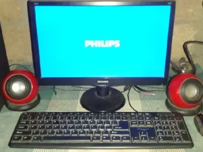 કોમ્પ્યુટર વેચવાનું છે Philips કોમ્પ્યુટર વેચવાનું છે Philips