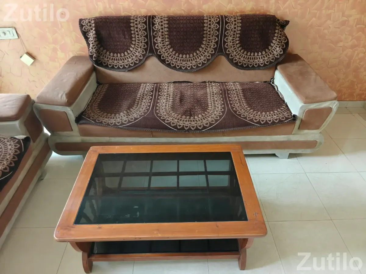 5 Seater Sofa Set - (3 + 2) with Center Table (Tipoi) - Sofa Sets & Couches - Ahmedabad City - Image 4