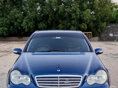 MERCEDES BENZ C180 AUTOMATIC MERCEDES BENZ C180 AUTOMATIC