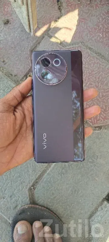 vivo V30e 8GB 128GB Smartphone for Sale - મોબાઇલ ફોન - રાજકોટ શહેર - Image 2