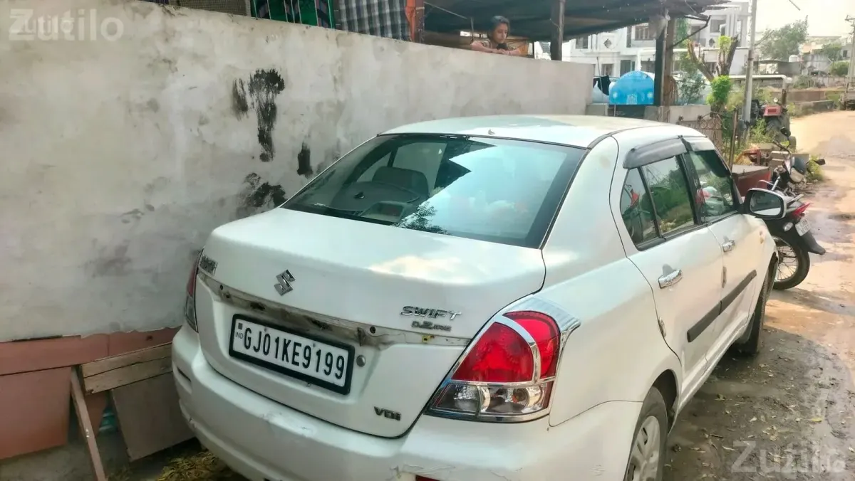 Maruti Suzuki Swift Dzire Diesel Car - કાર - સતલાસણા - Image 3