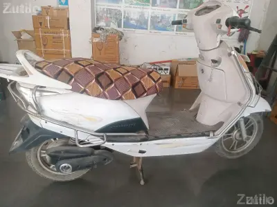 Oreva Electric Scooter with New Battery