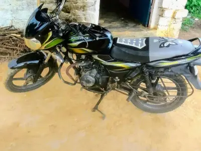 2013 Bajaj Discover 100 Motorcycle 2013 Bajaj Discover 100 Motorcycle