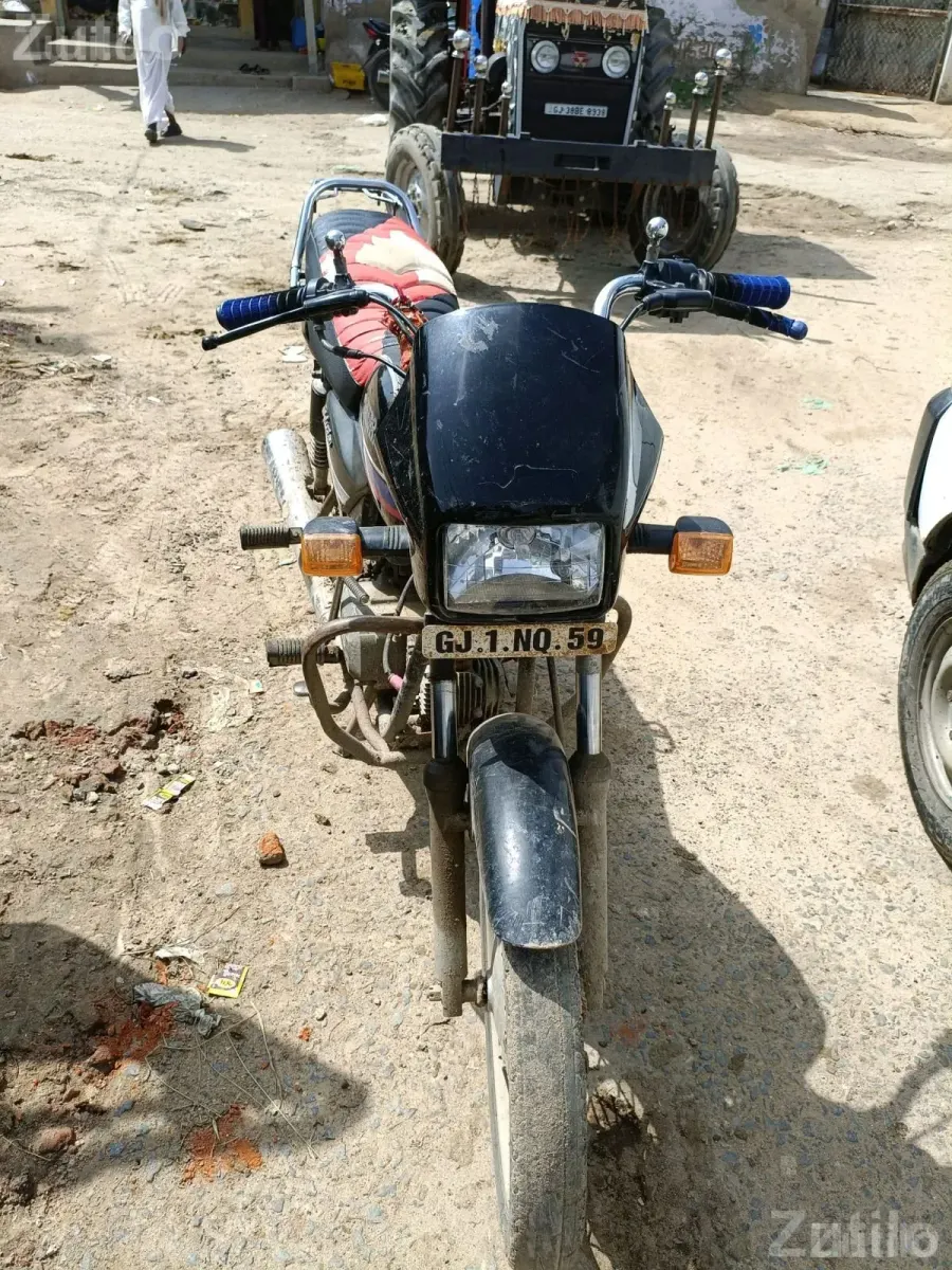 Used Commuter Motorcycle Black Red - બાઇક્સ - સાણંદ - Image 5