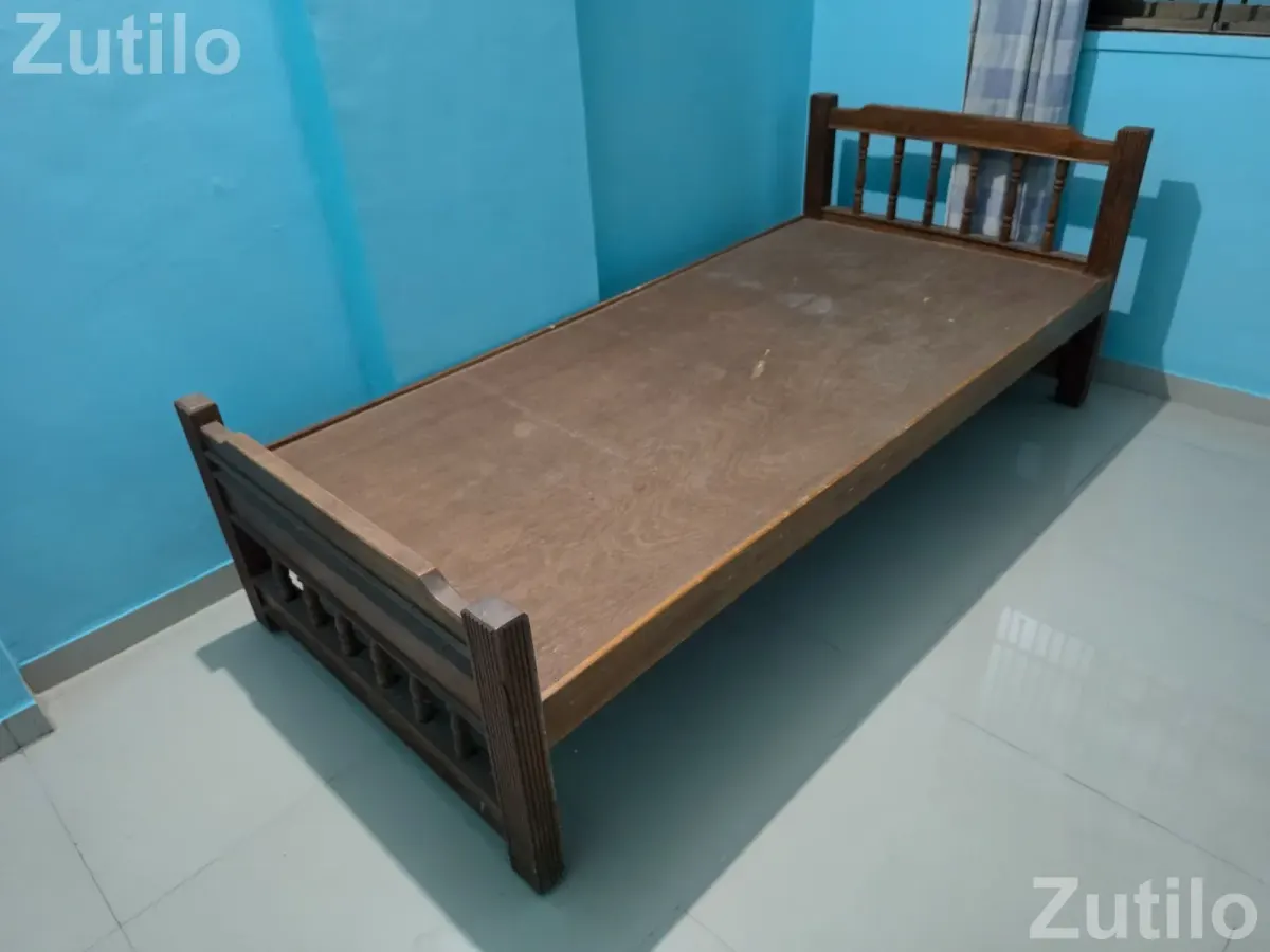 Single bed (teak wood frame) x 2 - પાંખા અને ગાદી - વડોદરા શહેર - Image 2